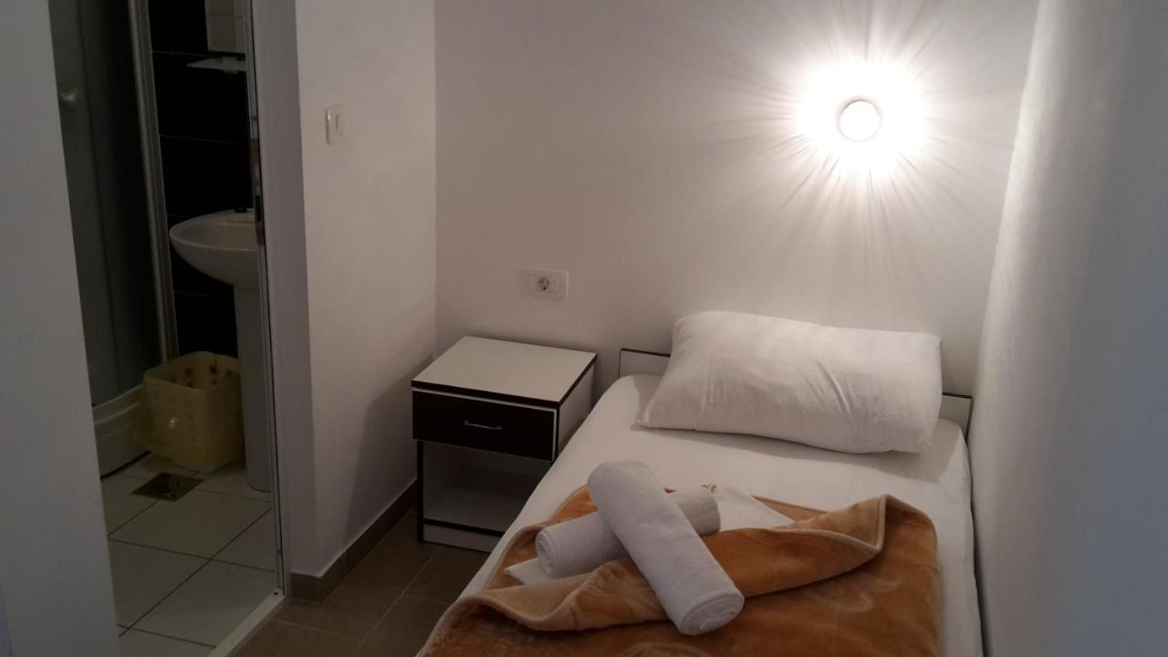 Hotel Bajro Medugorje Bagian luar foto