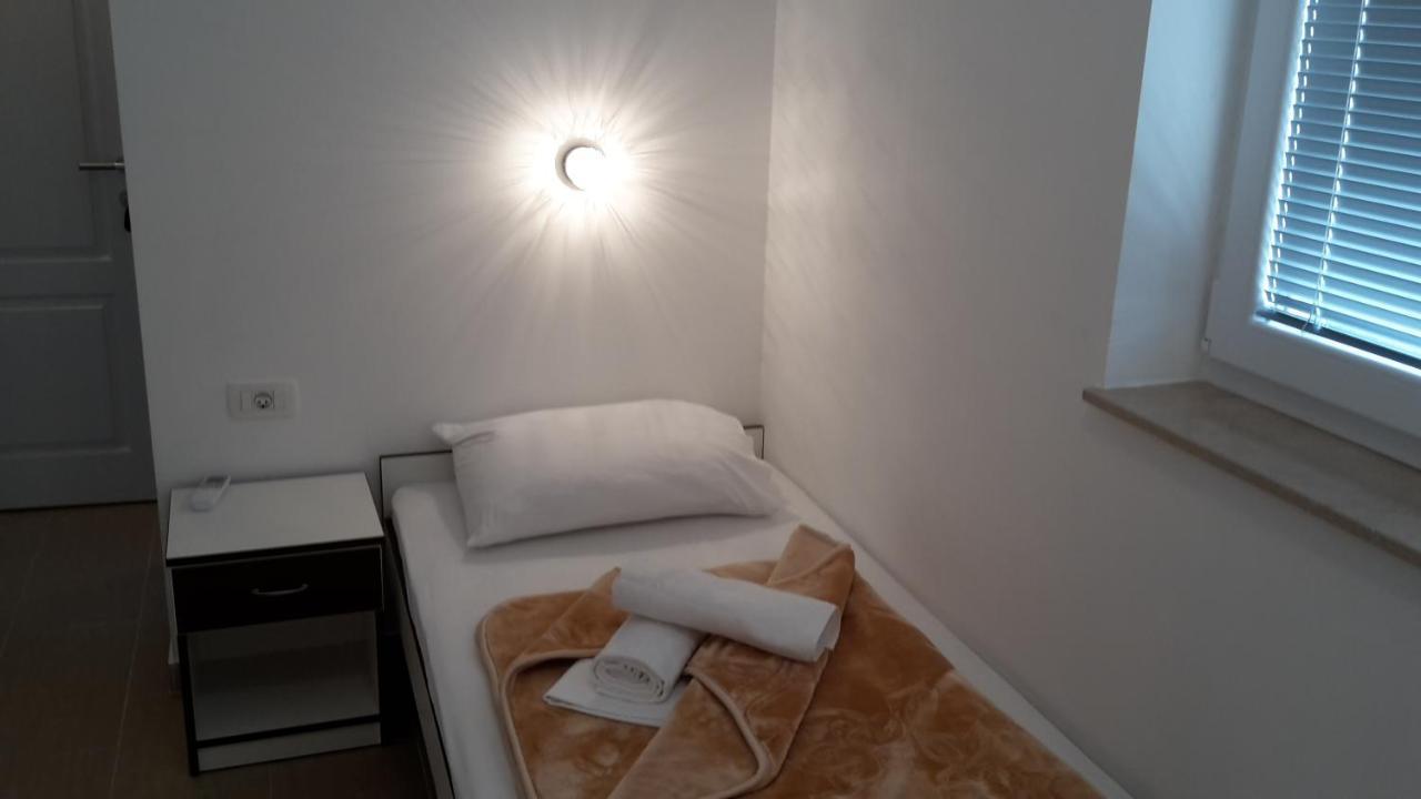 Hotel Bajro Medugorje Bagian luar foto